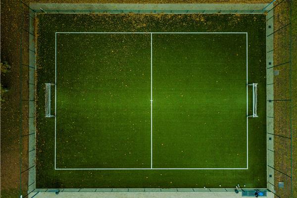 Aanleg kunstgras voetbalveld A en speelveld C - Sportinfrabouw NV